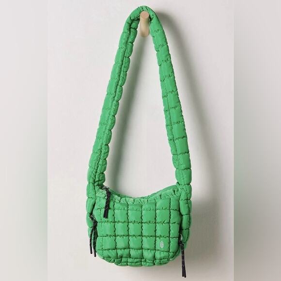 Free People Quilted Baby Carryall Sling Bag + Keychain + Printed Micro Pouch - Picture 12 of 17